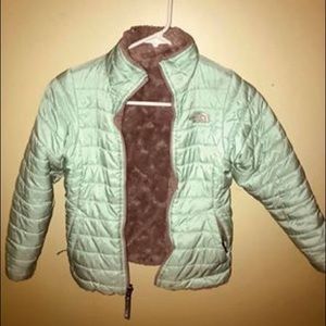 North face Girls coat size 7/8 kids